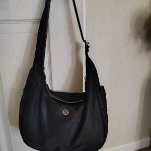lululemon athletica City Essentials Classic Black Shoulder Bag